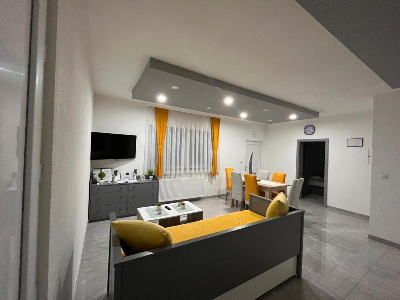 Apartman Rita Слунь Екстер'єр фото