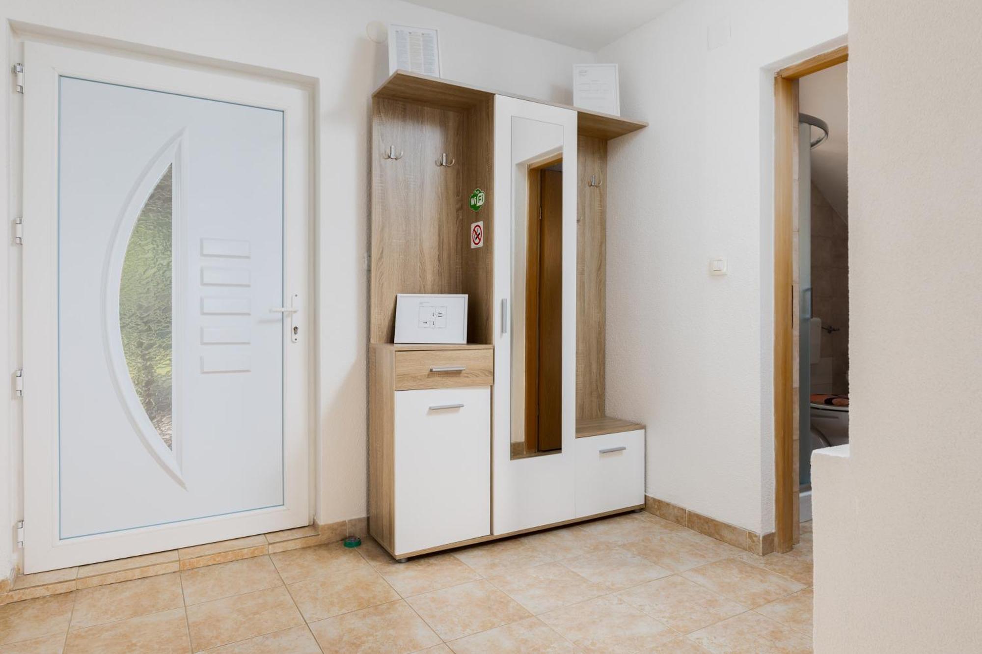 Apartman Rita Слунь Екстер'єр фото